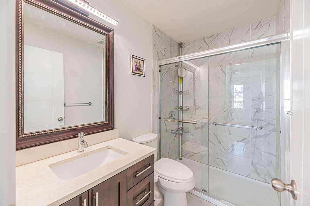 MLS® A2239132 - 3319 42 Street NE in Whitehorn Calgary, Residential