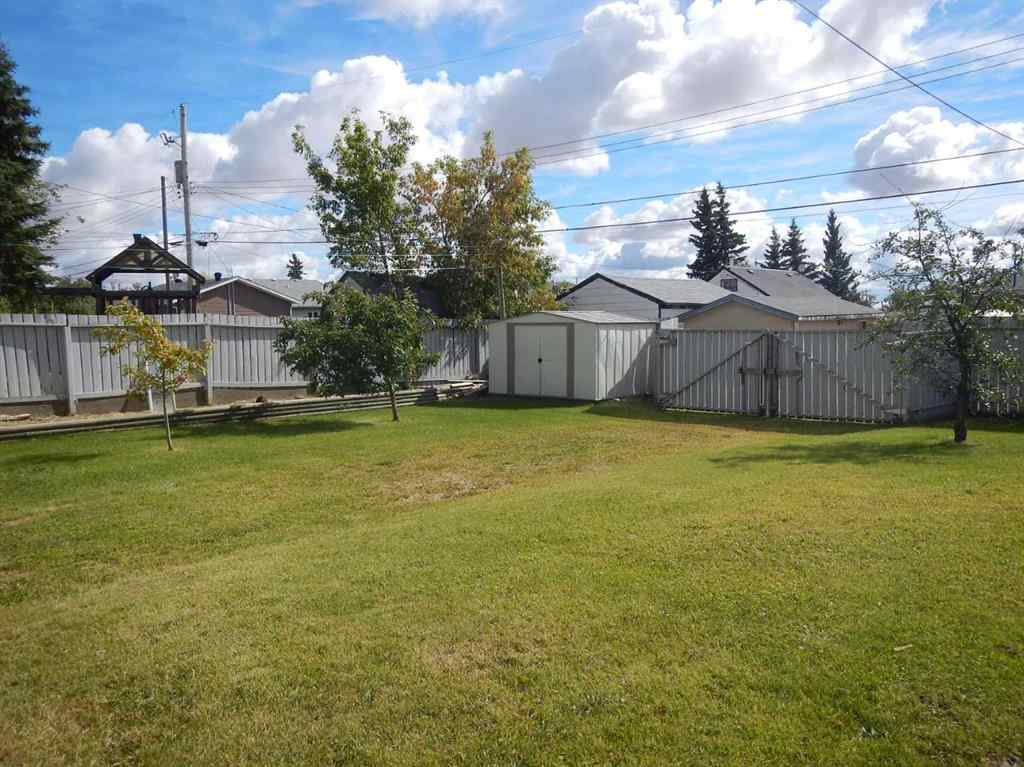 MLS® A2239144 - 10829 106 Avenue  in NONE Fairview, Residential