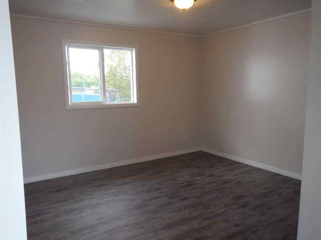 MLS® A2239144 - 10829 106 Avenue  in NONE Fairview, Residential