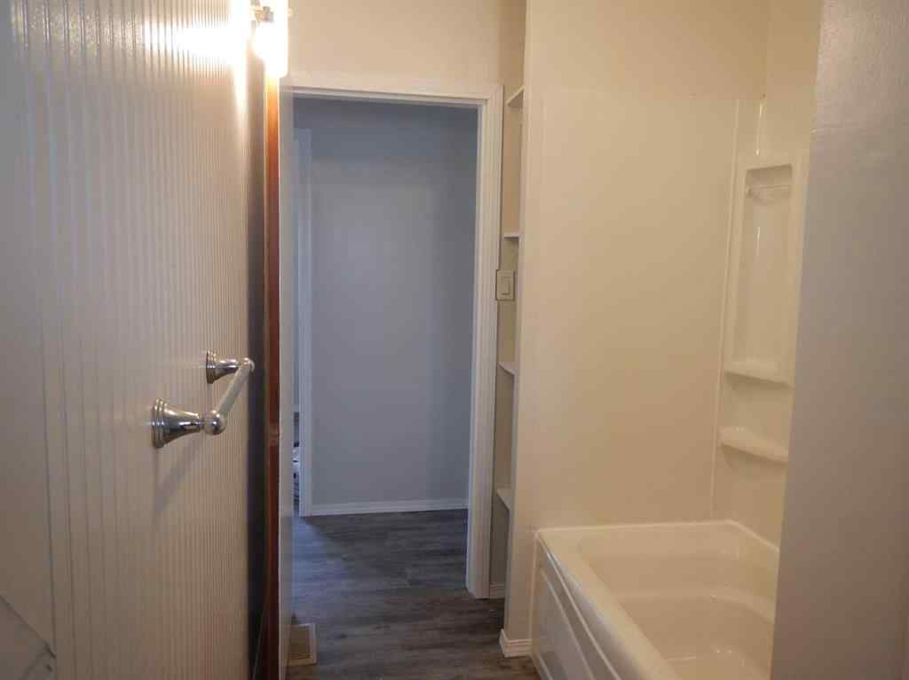 MLS® A2239144 - 10829 106 Avenue  in NONE Fairview, Residential