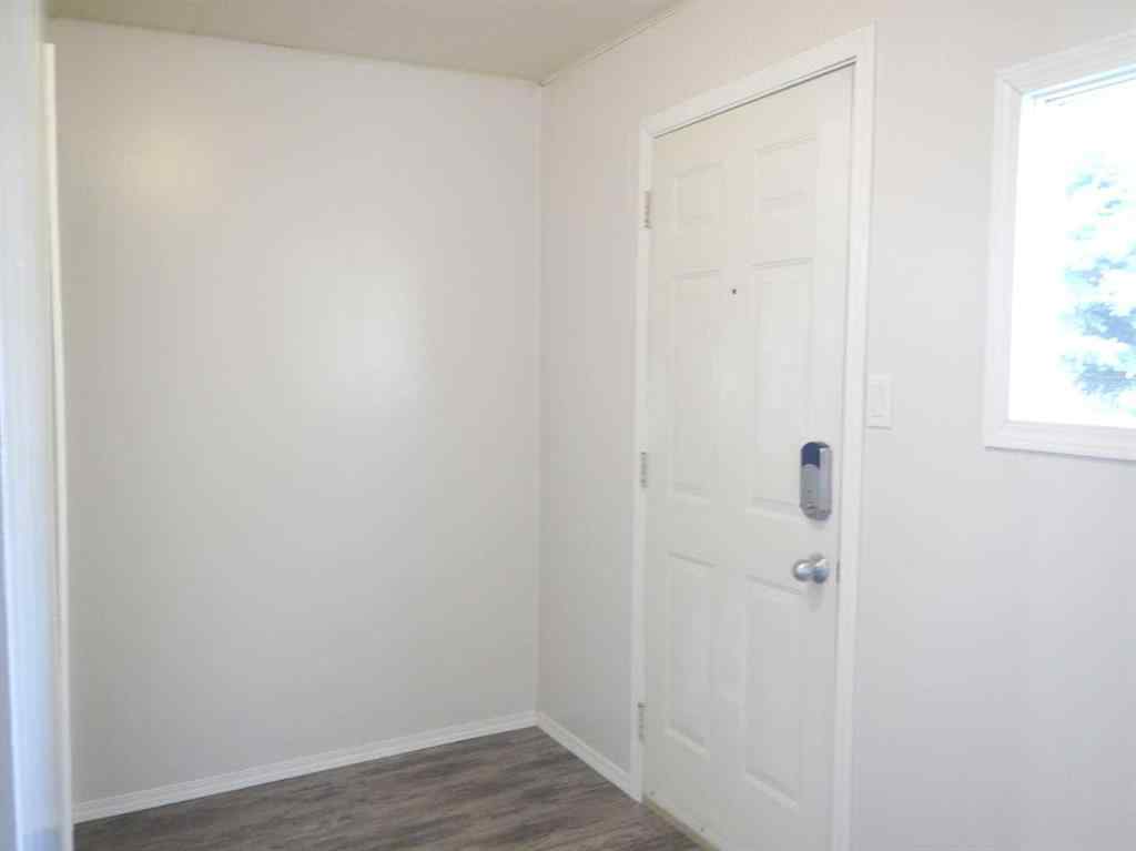MLS® A2239144 - 10829 106 Avenue  in NONE Fairview, Residential