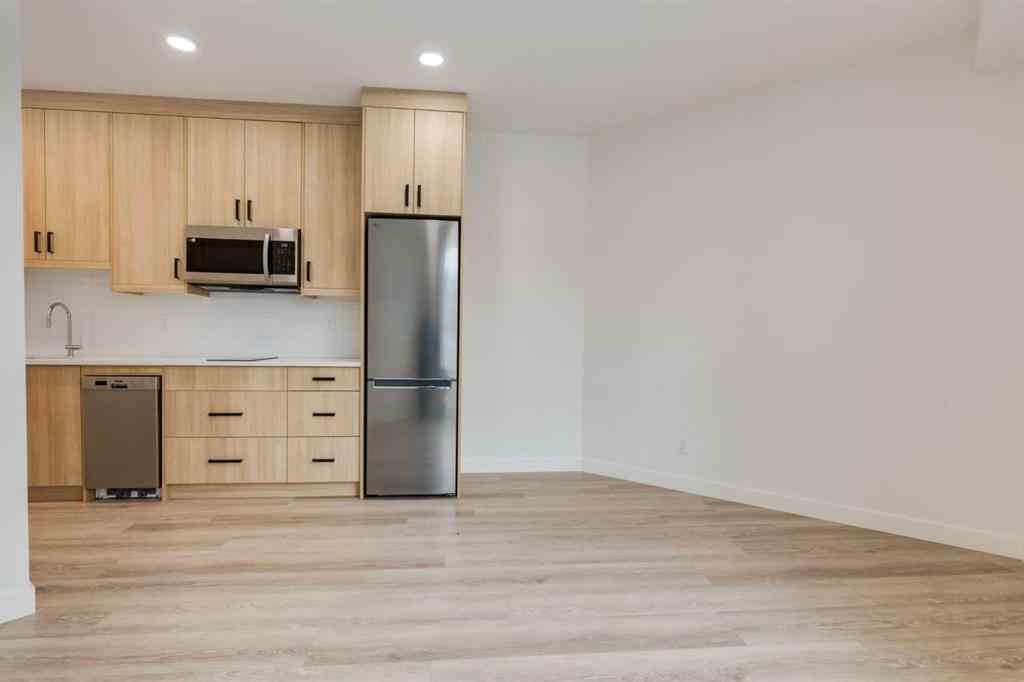 MLS® A2239156 - 4909 Bowness Road NW in Montgomery Calgary, Residential
