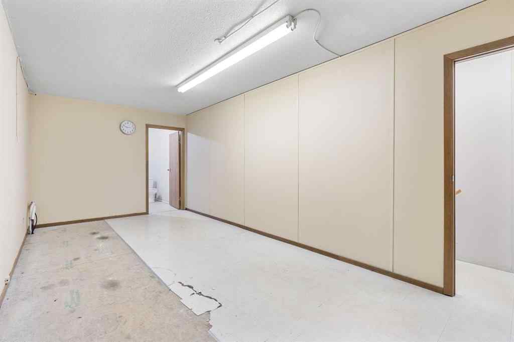 MLS® A2239158 - Unit #3 5702 50 Avenue  in North Lloydminster Lloydminster, Commercial