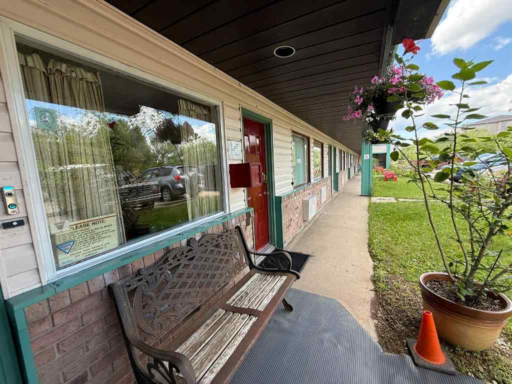 MLS® A2239164 -     in  Drumheller, Commercial