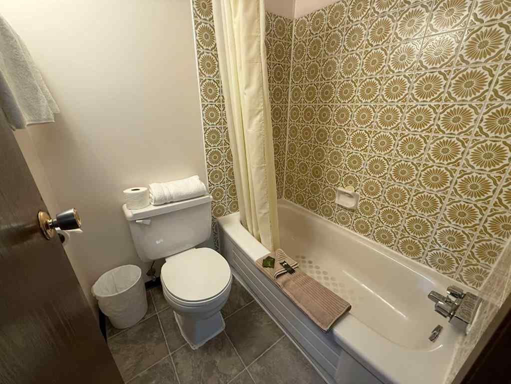 MLS® A2239164 -     in  Drumheller, Commercial