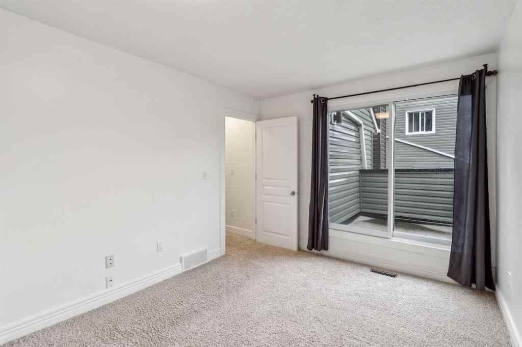 MLS® A2239168 - Unit #113 34 Glamis Green SW in Glamorgan Calgary, Residential