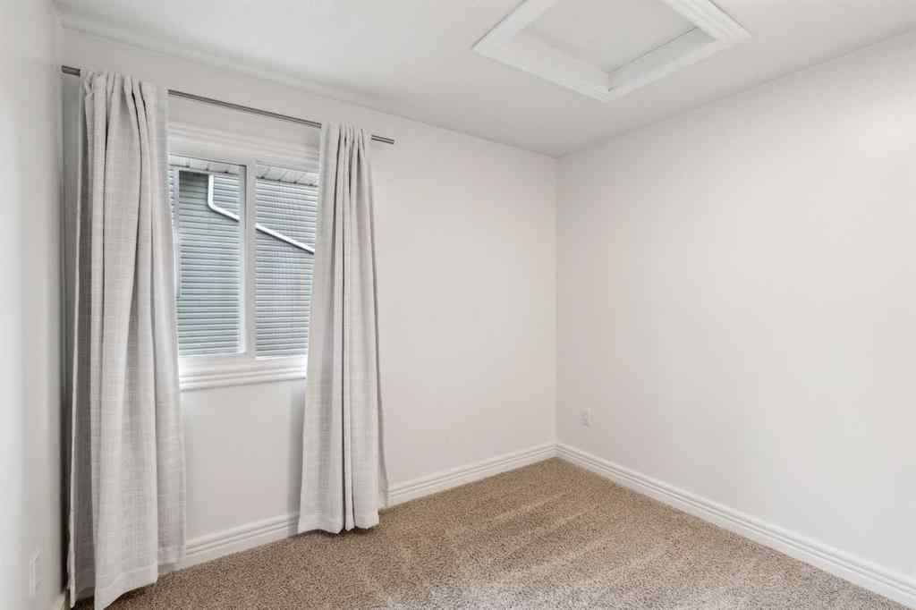 MLS® A2239168 - Unit #113 34 Glamis Green SW in Glamorgan Calgary, Residential
