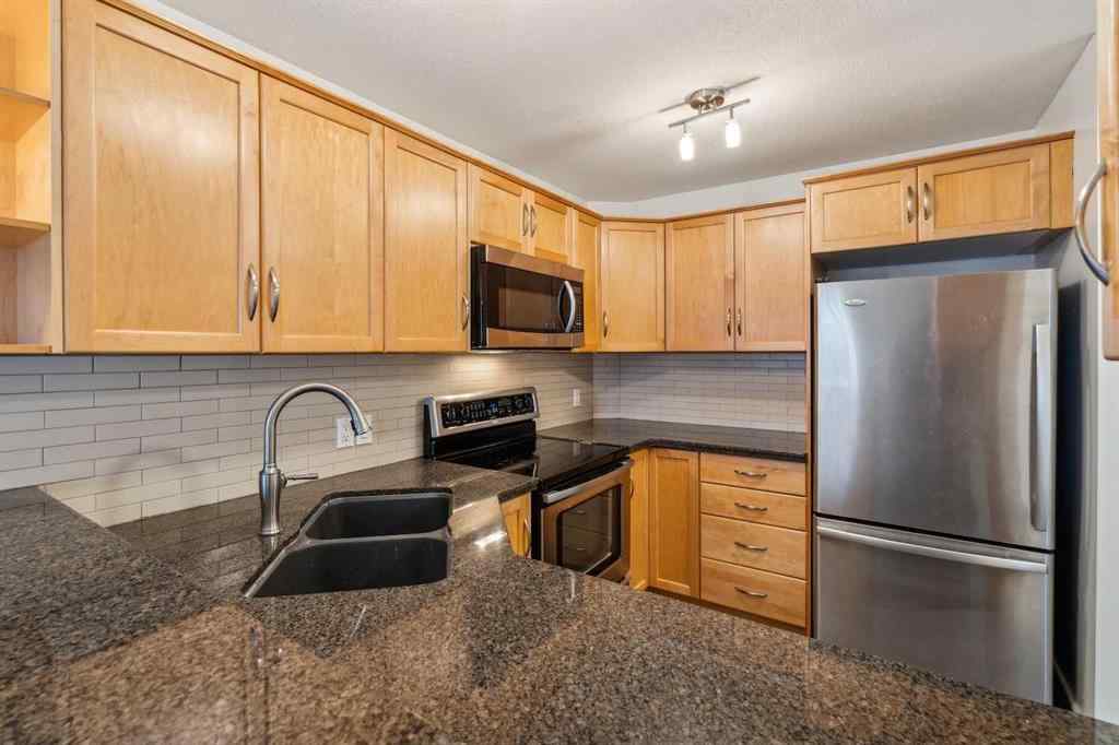 MLS® A2239168 - Unit #113 34 Glamis Green SW in Glamorgan Calgary, Residential