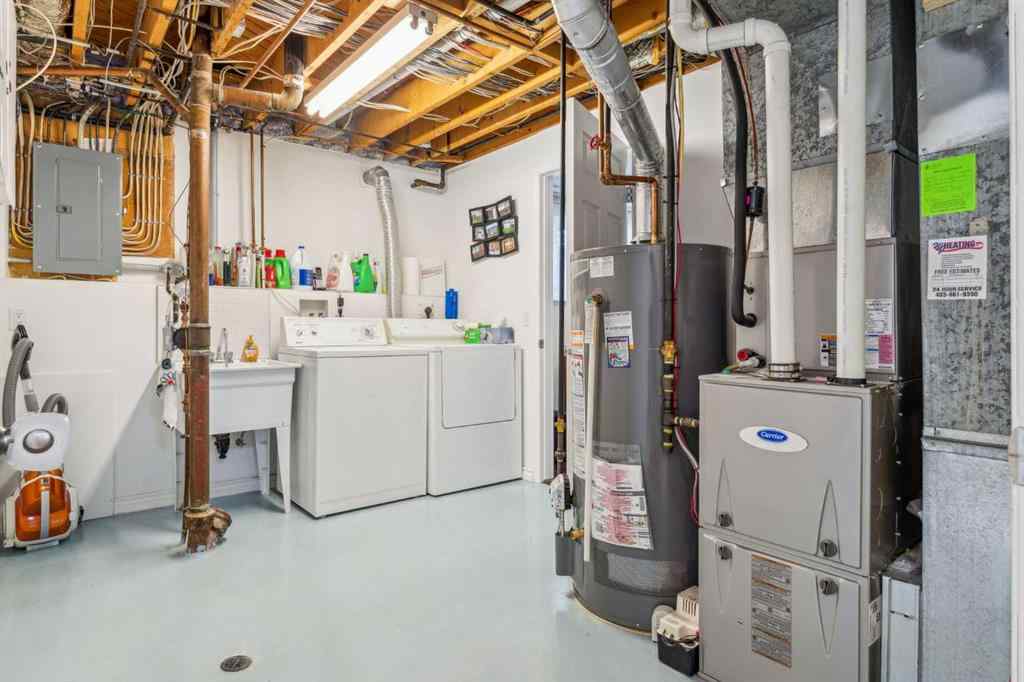 MLS® A2239170 - 320 Haddon Road SW in Haysboro Calgary, Residential