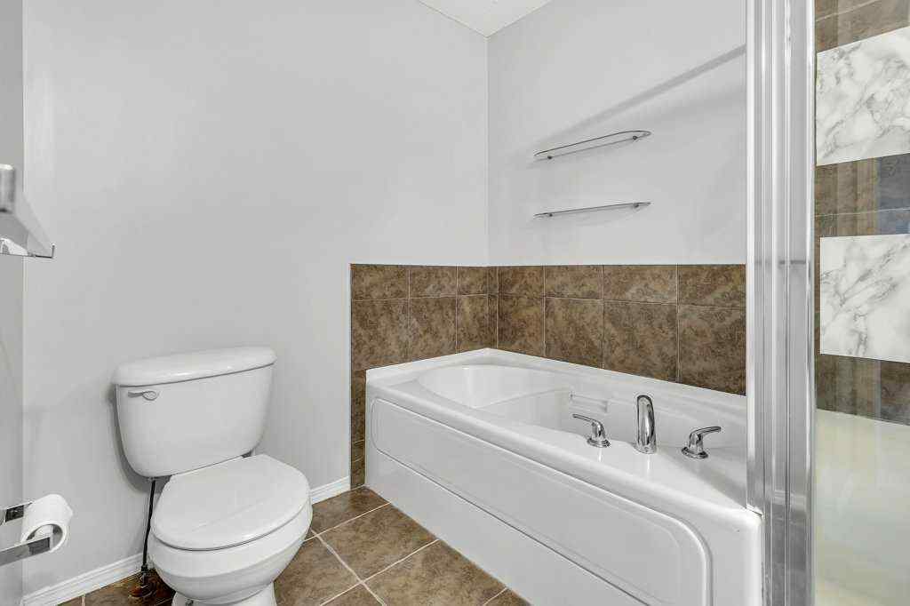 MLS® A2239177 - 720 Luxstone Square SW in Luxstone Airdrie, Residential