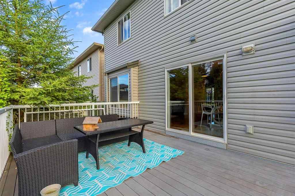 MLS® A2239177 - 720 Luxstone Square SW in Luxstone Airdrie, Residential