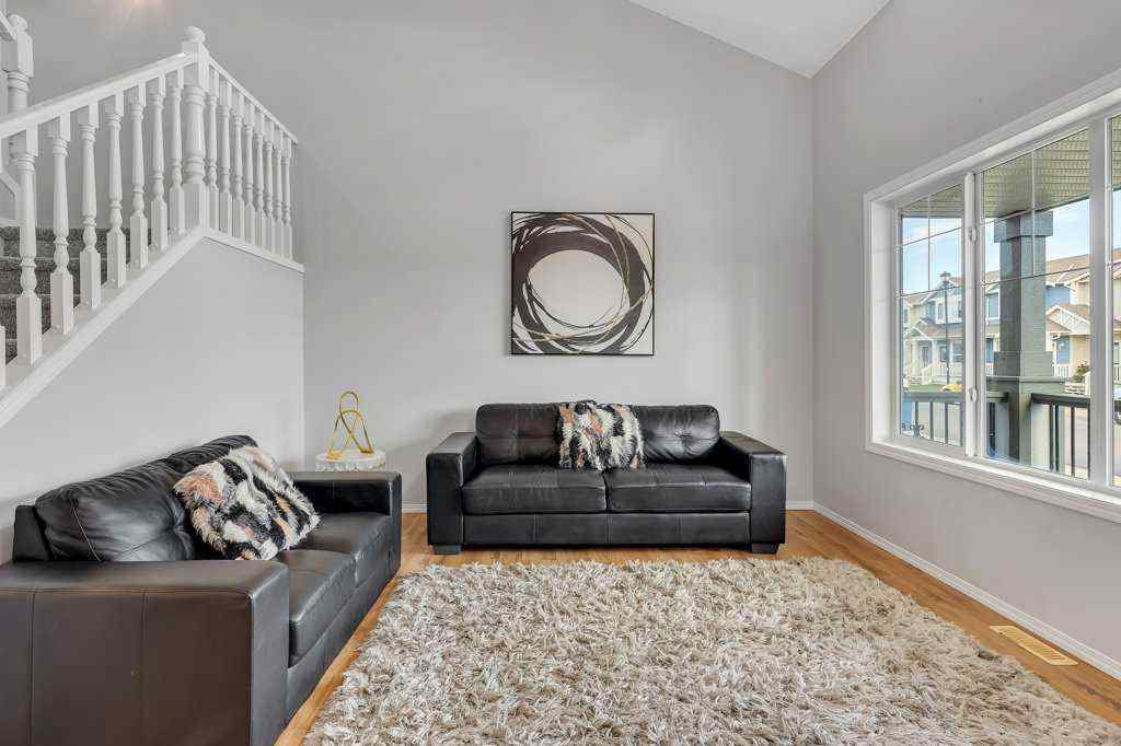 MLS® A2239177 - 720 Luxstone Square SW in Luxstone Airdrie, Residential