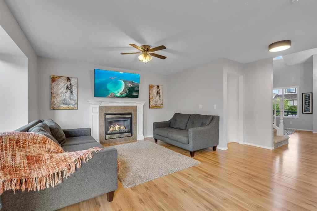 MLS® A2239177 - 720 Luxstone Square SW in Luxstone Airdrie, Residential
