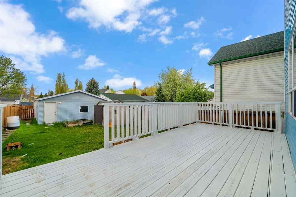 MLS® A2239187 - 11 Hidden Valley Link NW in Hidden Valley Calgary, Residential