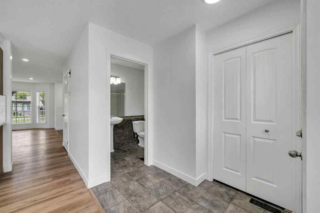 MLS® A2239187 - 11 Hidden Valley Link NW in Hidden Valley Calgary, Residential