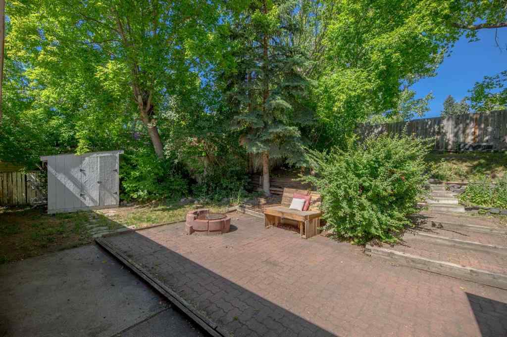 MLS® A2239197 - 4908 23 Avenue NW in Montgomery Calgary, Residential