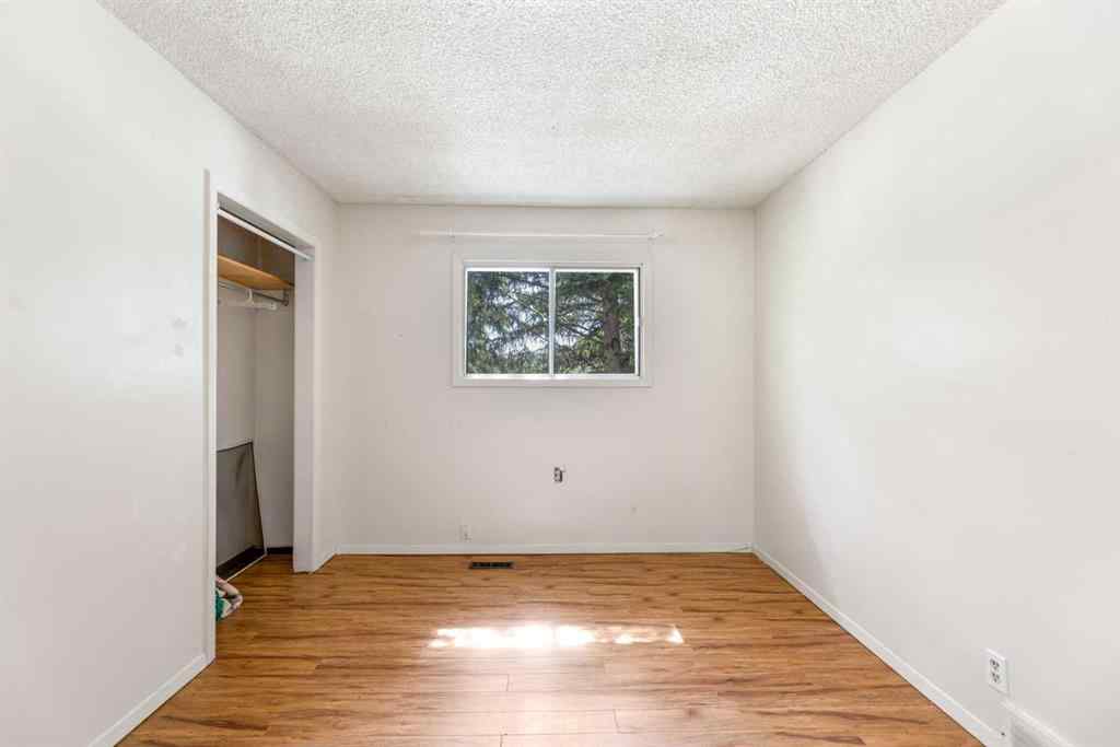 MLS® A2239197 - 4908 23 Avenue NW in Montgomery Calgary, Residential