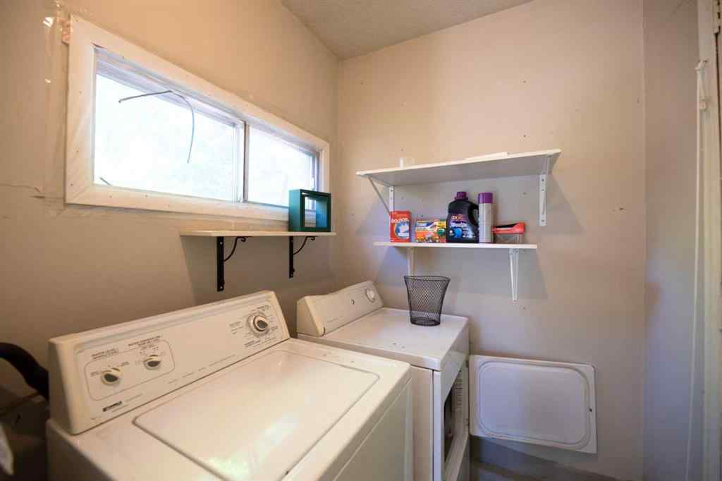 MLS® A2239197 - 4908 23 Avenue NW in Montgomery Calgary, Residential