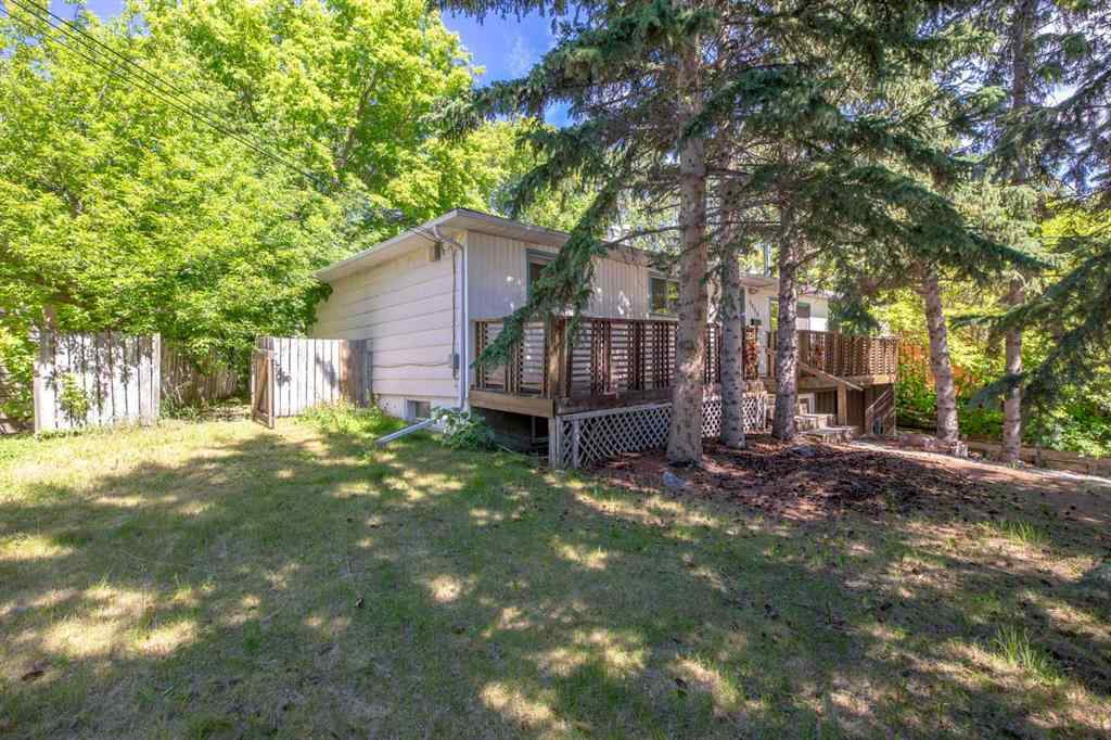 MLS® A2239197 - 4908 23 Avenue NW in Montgomery Calgary, Residential