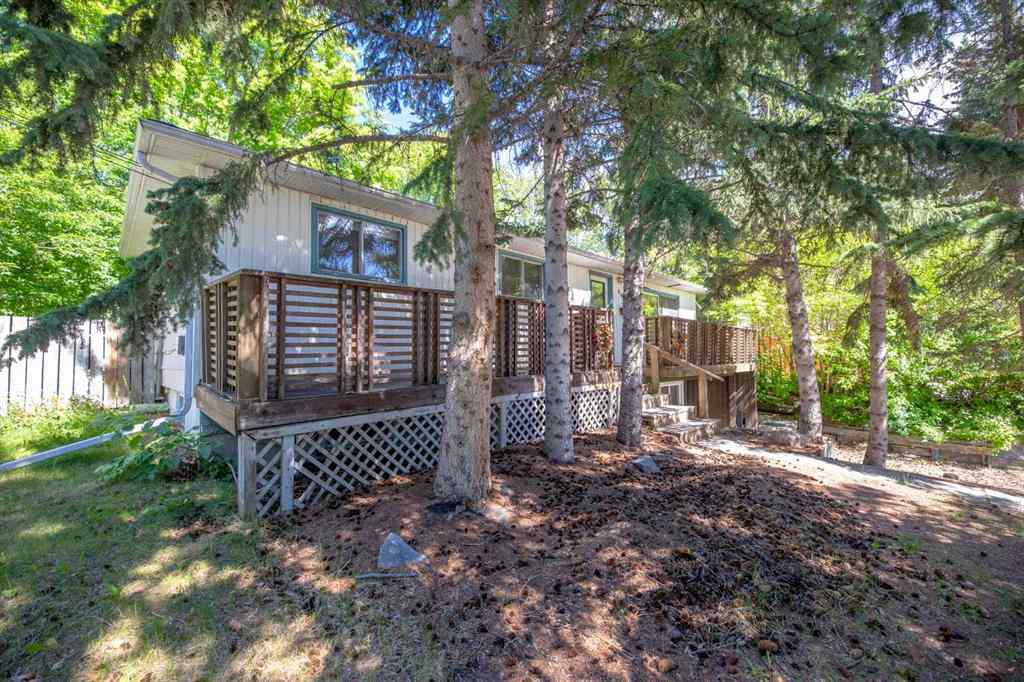 MLS® A2239197 - 4908 23 Avenue NW in Montgomery Calgary, Residential