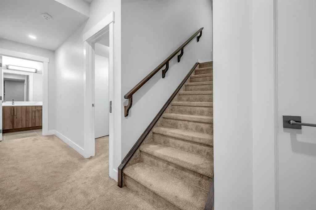 MLS® A2239198 - 198 KINNIBURGH Crescent  in Kinniburgh North Chestermere, Residential