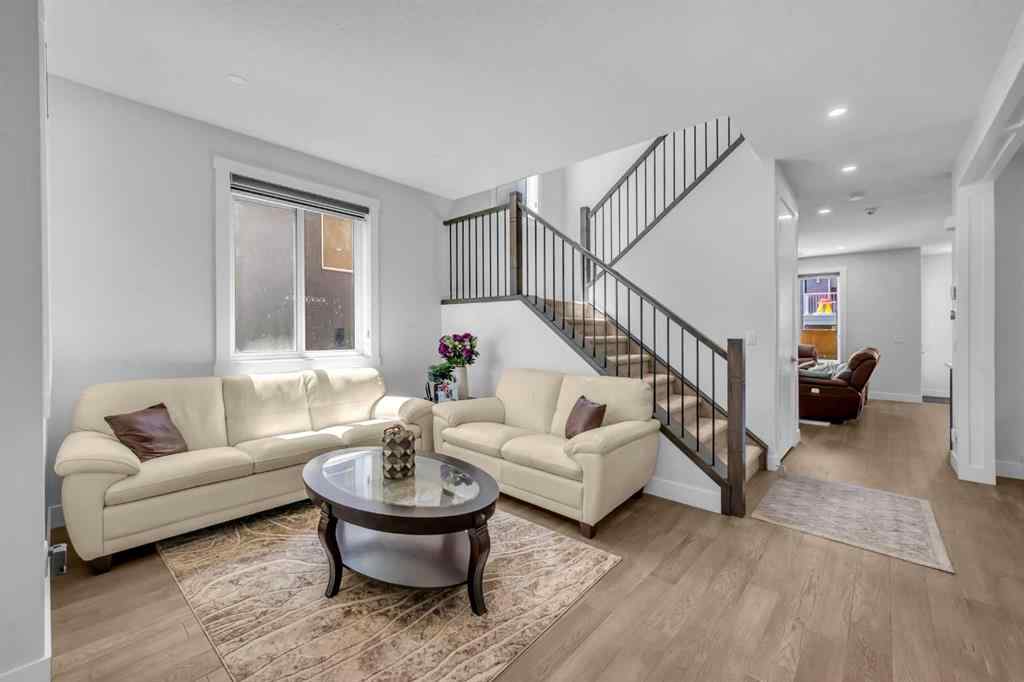 MLS® A2239198 - 198 KINNIBURGH Crescent  in Kinniburgh North Chestermere, Residential