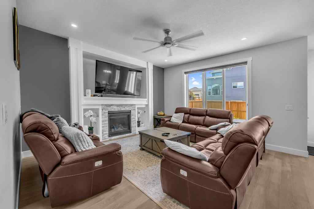 MLS® A2239198 - 198 KINNIBURGH Crescent  in Kinniburgh North Chestermere, Residential