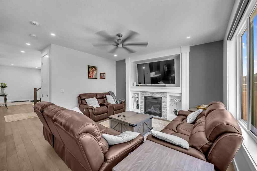 MLS® A2239198 - 198 KINNIBURGH Crescent  in Kinniburgh North Chestermere, Residential