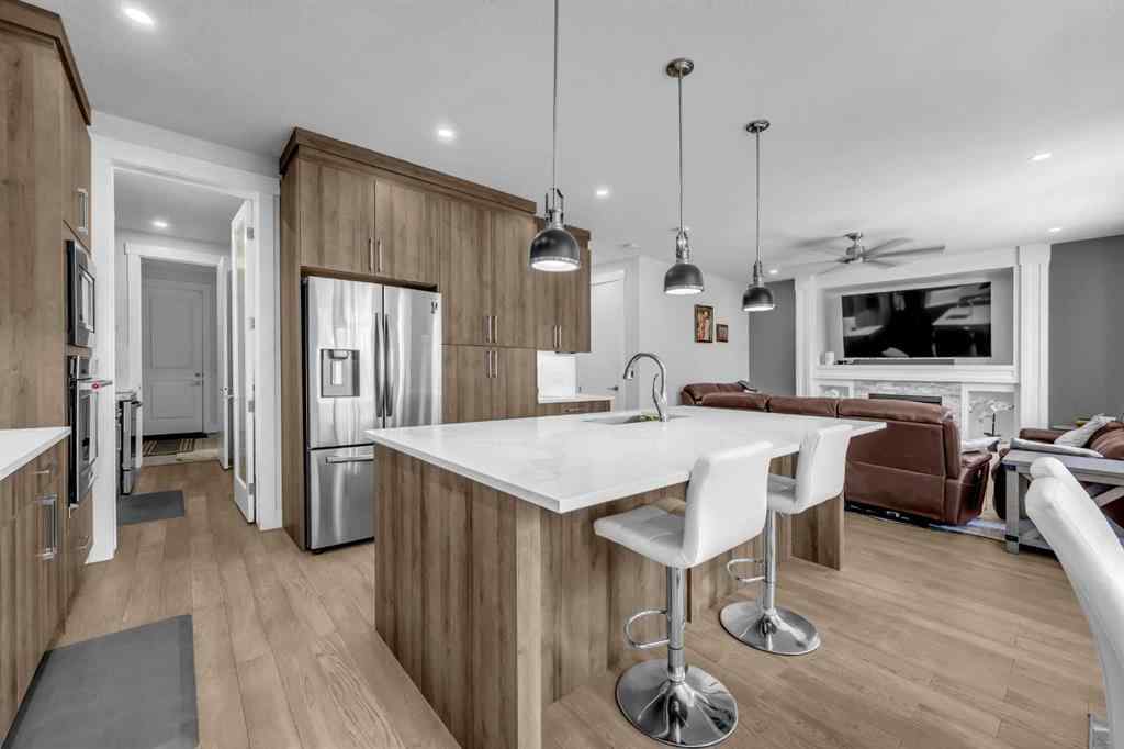 MLS® A2239198 - 198 KINNIBURGH Crescent  in Kinniburgh North Chestermere, Residential