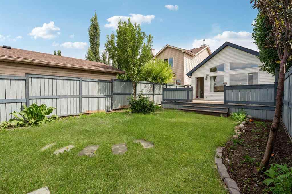 MLS® A2239203 - 203 Auburn Bay Heights SE in Auburn Bay Calgary, Residential