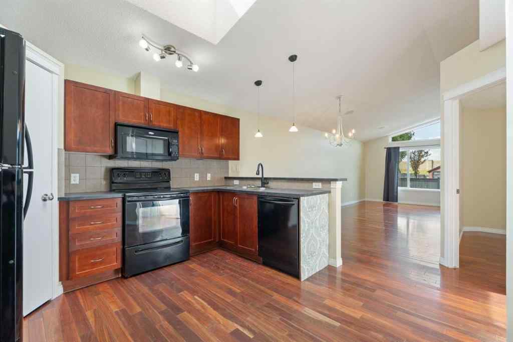 MLS® A2239203 - 203 Auburn Bay Heights SE in Auburn Bay Calgary, Residential