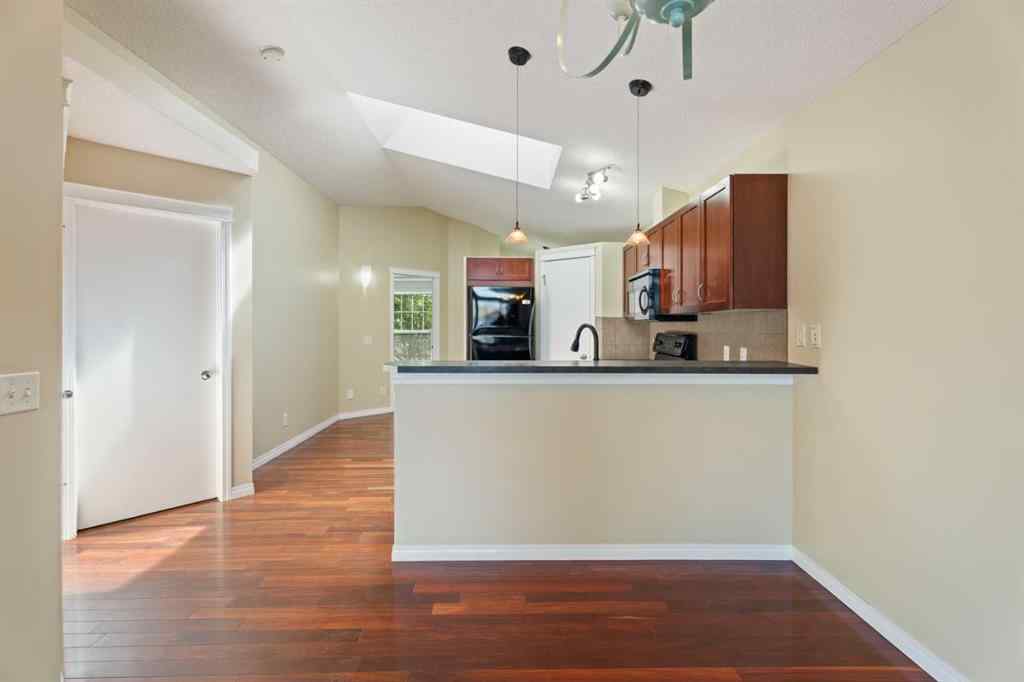MLS® A2239203 - 203 Auburn Bay Heights SE in Auburn Bay Calgary, Residential