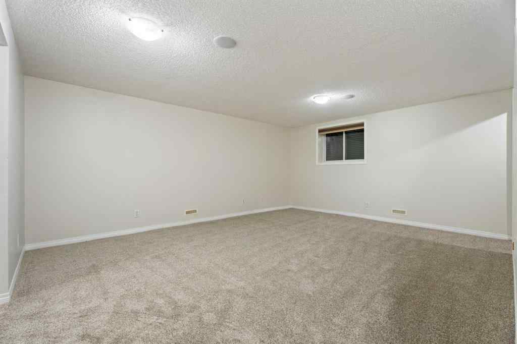 MLS® A2239203 - 203 Auburn Bay Heights SE in Auburn Bay Calgary, Residential