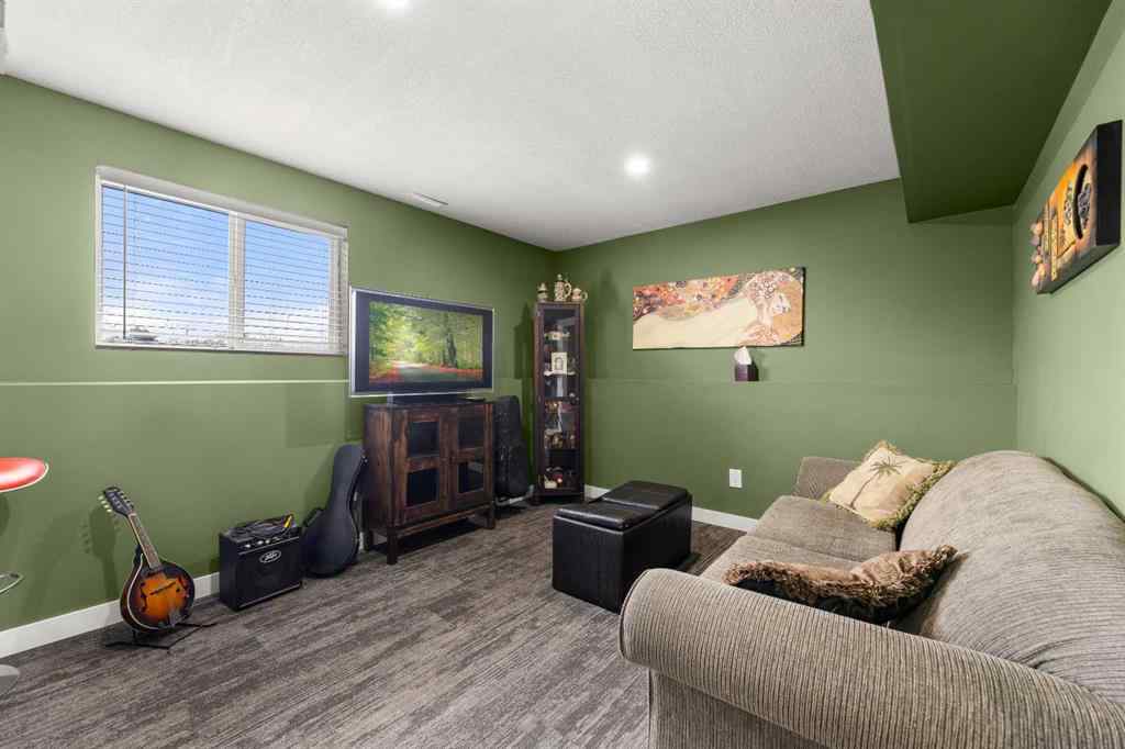 MLS® A2239204 - 31275 Range Road 13   in NONE Rural Mountain View County, Residential