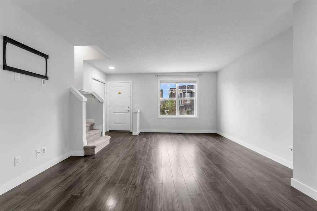 MLS® A2239207 - 131 Evanscrest Gardens NW in Evanston Calgary, Residential
