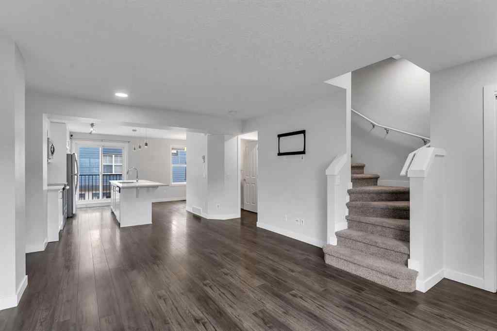 MLS® A2239207 - 131 Evanscrest Gardens NW in Evanston Calgary, Residential