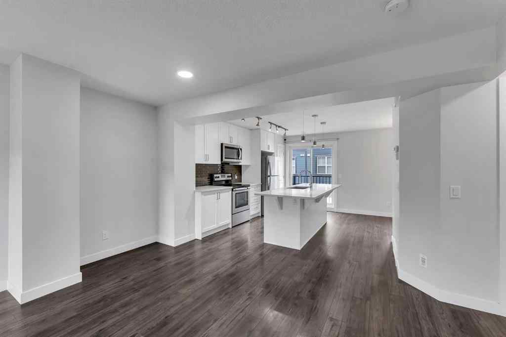 MLS® A2239207 - 131 Evanscrest Gardens NW in Evanston Calgary, Residential