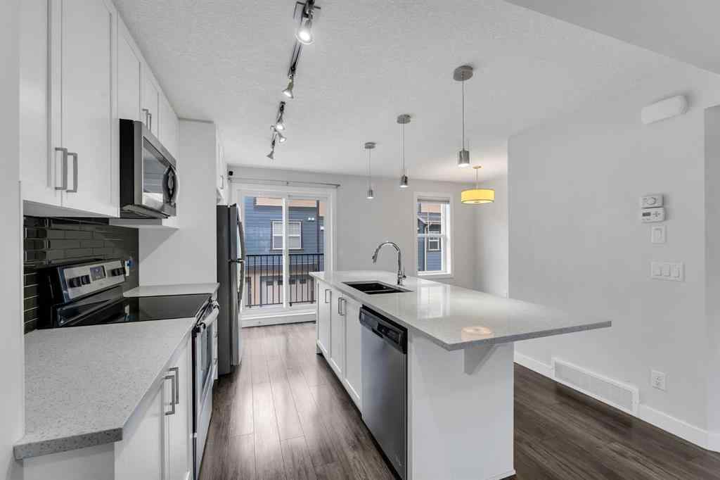 MLS® A2239207 - 131 Evanscrest Gardens NW in Evanston Calgary, Residential