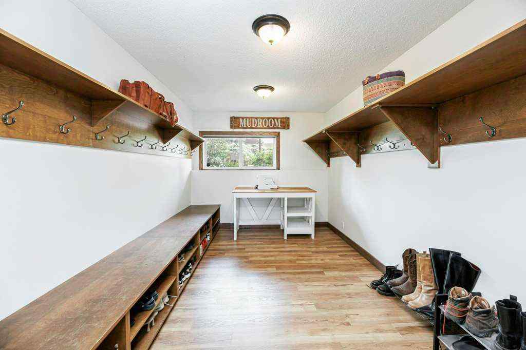 MLS® A2239231 - 3528 44A Avenue  in Mountview Red Deer, Residential
