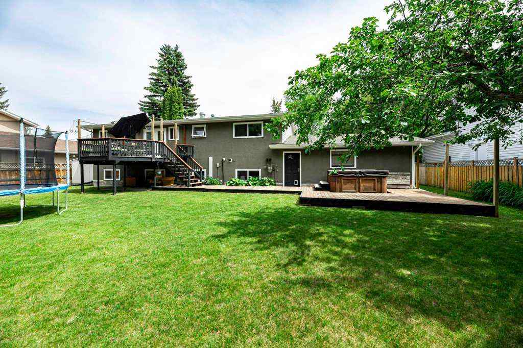 MLS® A2239231 - 3528 44A Avenue  in Mountview Red Deer, Residential