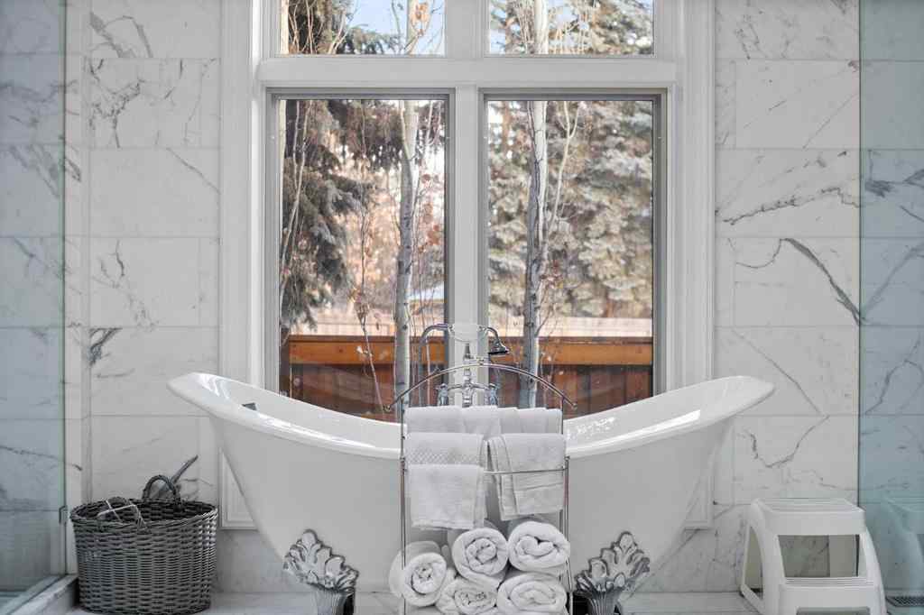 MLS® A2239234 - 1020 Bel-Aire Drive SW in Bel-Aire Calgary, Residential