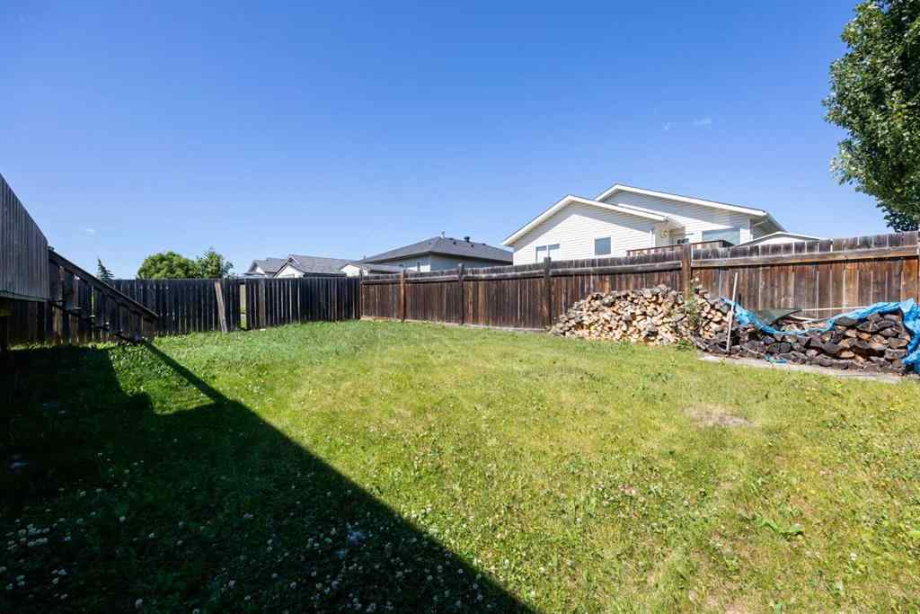 MLS® A2239252 - 110 Lanauze Street  in Timberlea Fort McMurray, Residential