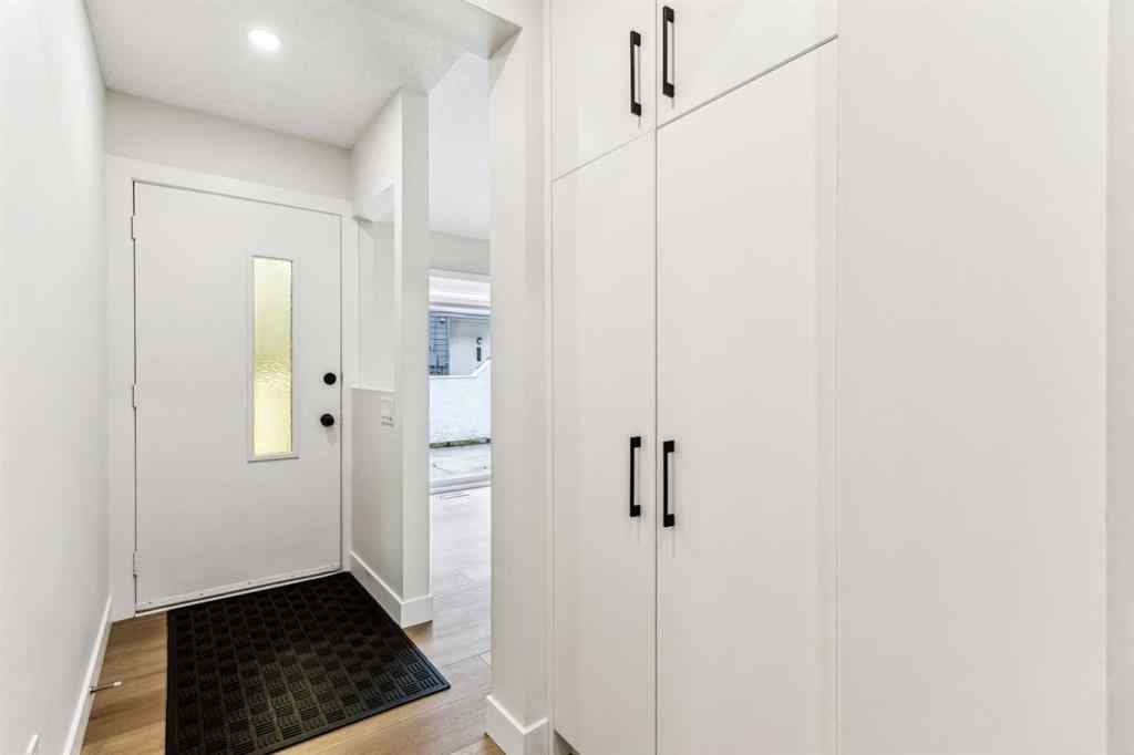 MLS® A2239262 - Unit #1101 2520 Palliser Drive SW in Oakridge Calgary, Residential