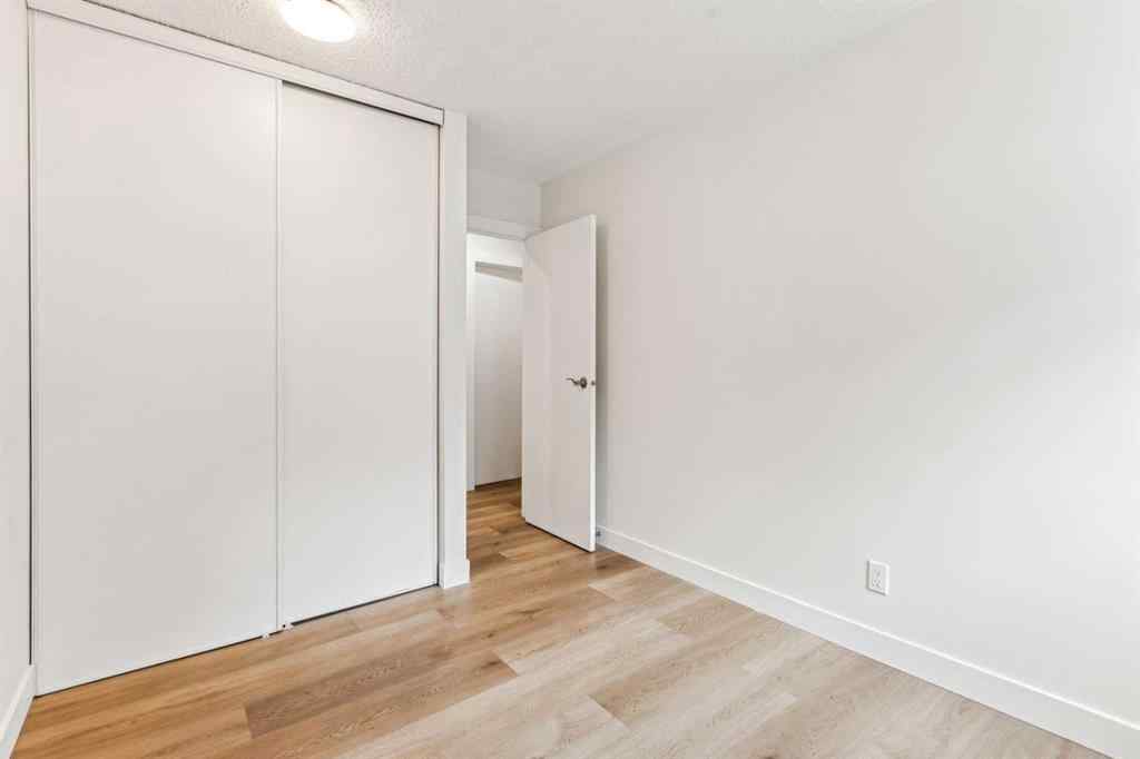 MLS® A2239262 - Unit #1101 2520 Palliser Drive SW in Oakridge Calgary, Residential