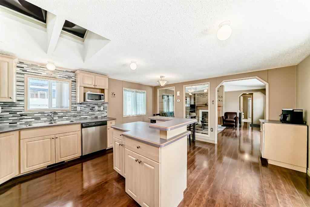 MLS® A2239263 - Unit #31 99 arbour lake Road NW in Arbour Lake Calgary, Mobile