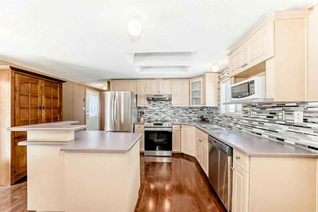 MLS® A2239263 - Unit #31 99 arbour lake Road NW in Arbour Lake Calgary, Mobile