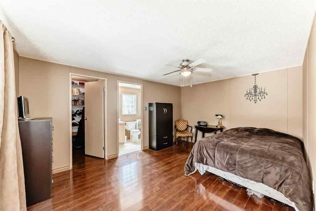 MLS® A2239263 - Unit #31 99 arbour lake Road NW in Arbour Lake Calgary, Mobile