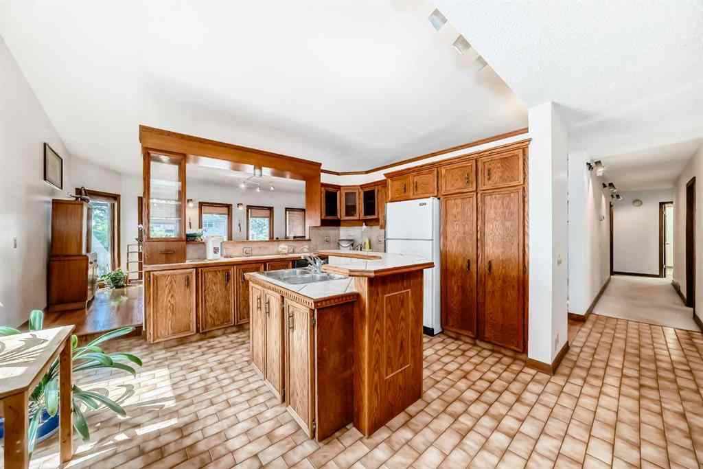 MLS® A2239269 - 5512 Buckboard Road NW in Dalhousie Calgary, Residential