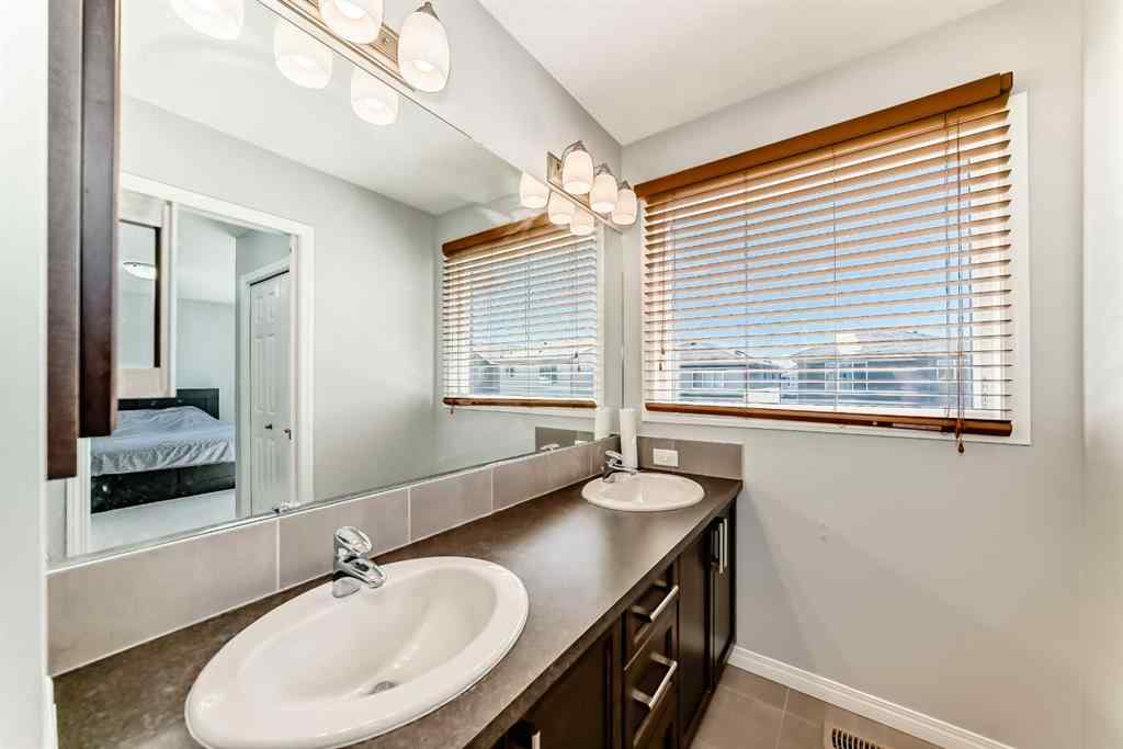 MLS® A2239271 - 121 Walgrove Gardens SE in Walden Calgary, Residential