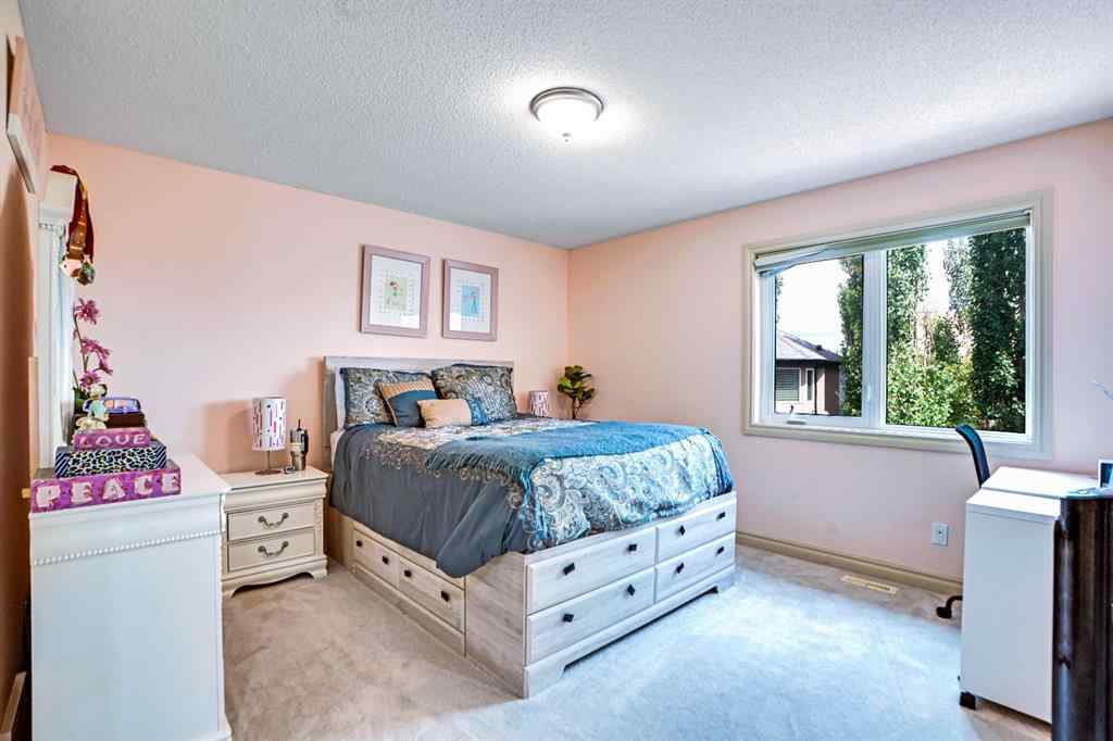 MLS® A2239274 - 58 Evergreen Common SW in Evergreen Calgary, Residential